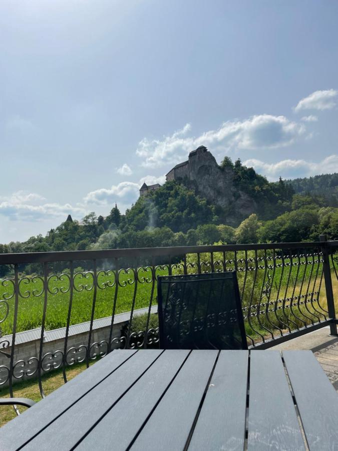 Penzion U Dvoch Levov Оравски-Подзамок Екстер'єр фото