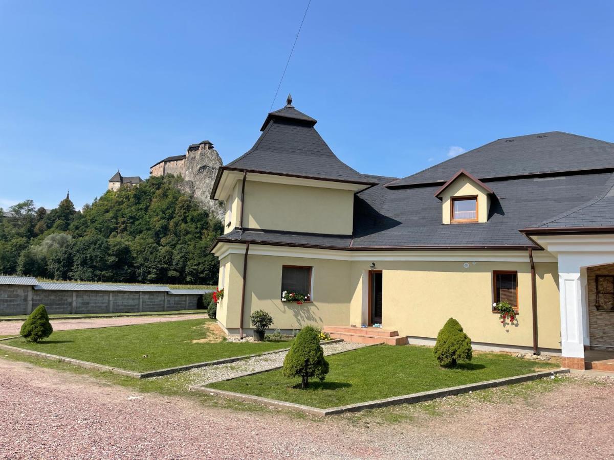 Penzion U Dvoch Levov Оравски-Подзамок Екстер'єр фото