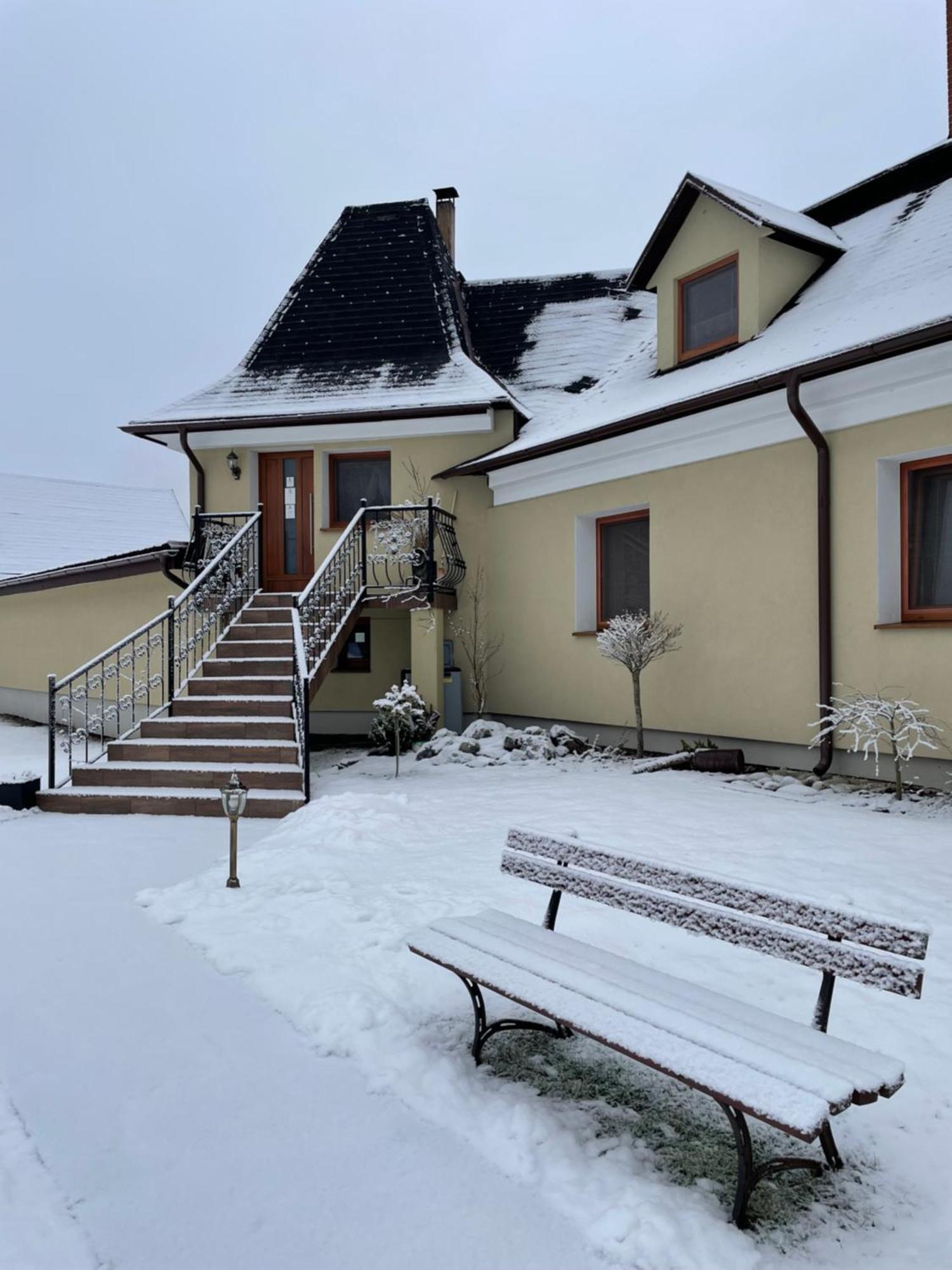 Penzion U Dvoch Levov Оравски-Подзамок Екстер'єр фото